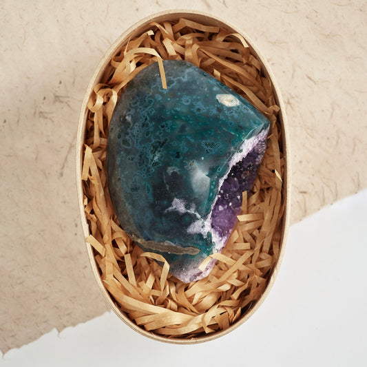 beautiful display of various money magnet crystals