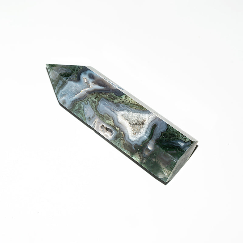 White Crystal Moss Agate Tower