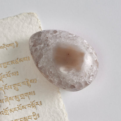 Uruguay Golden Healer Quartz Egg
