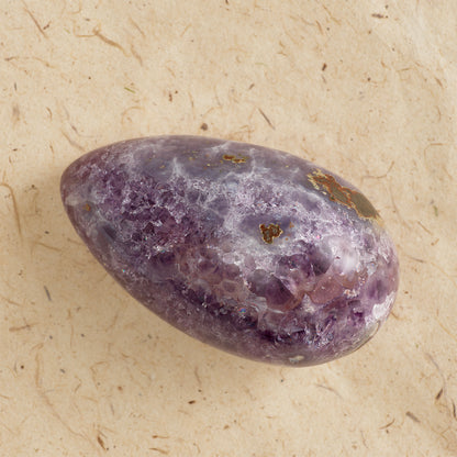 Uruguayan Amethyst Egg