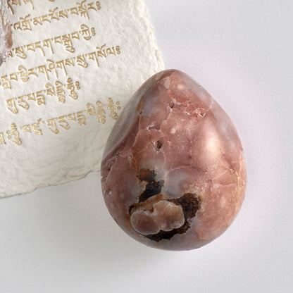 Brazilian Pink Amethyst Flower Egg